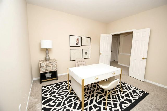 14 Wintergrass Place, The Woodlands, TX 77382