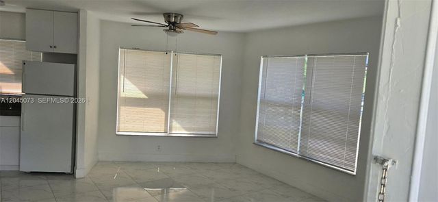 3260 NE 19th Ave 11, Oakland Park, FL 33306