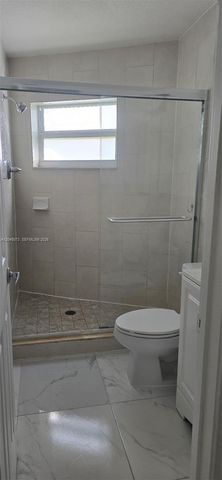 3260 NE 19th Ave 11, Oakland Park, FL 33306