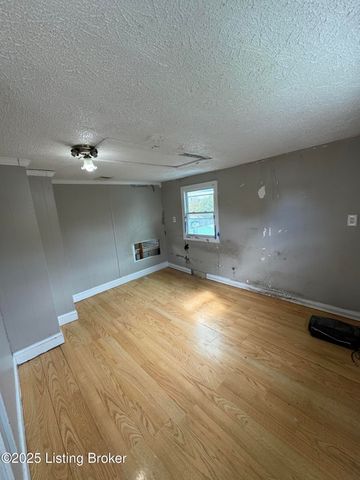 3113 Grant Ave, Louisville, KY 40214