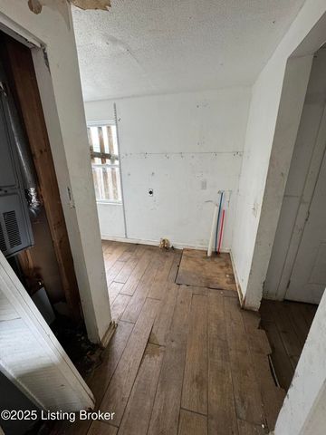 3113 Grant Ave, Louisville, KY 40214