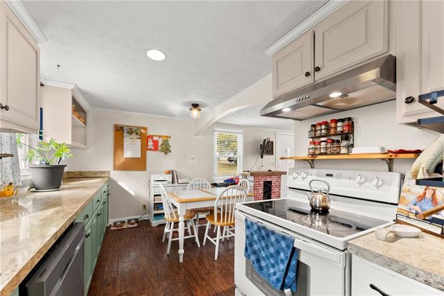 4539 Cash Drive, Flowery Branch, GA 30542