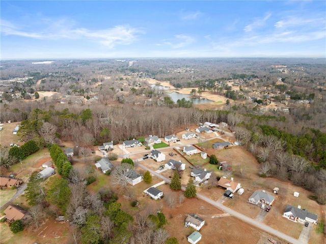 4539 Cash Drive, Flowery Branch, GA 30542