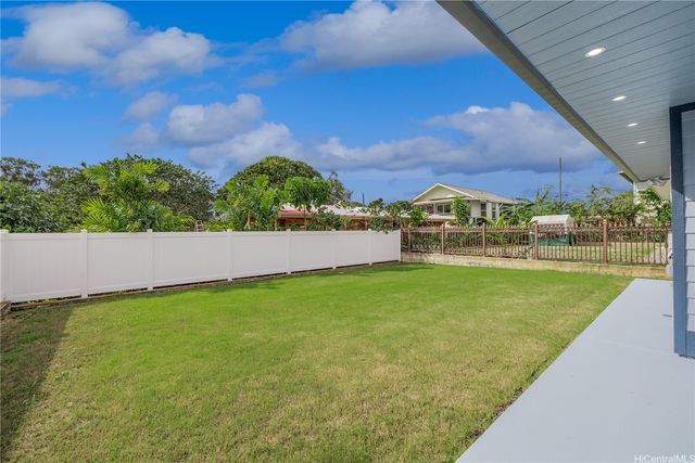 237 Kuahiwi Avenue, Wahiawa, HI 96786