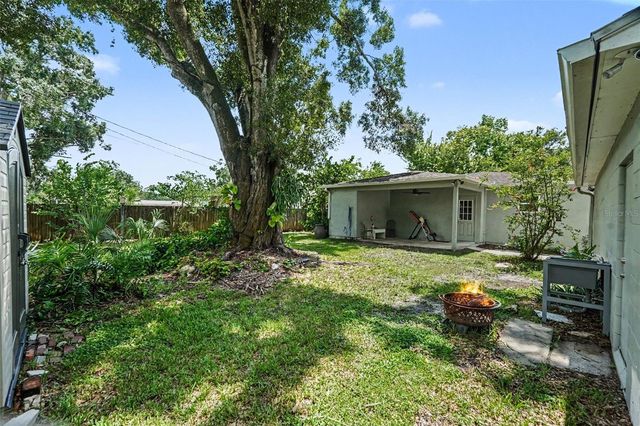 1509 W BARR DRIVE, Tampa, FL 33603