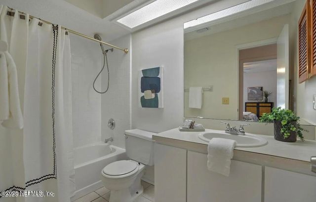 12054 COBBLEWOOD Lane N, Jacksonville, FL 32225