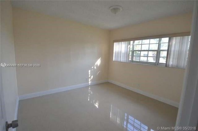 8441 SW 32nd Ter, Miami, FL 33155