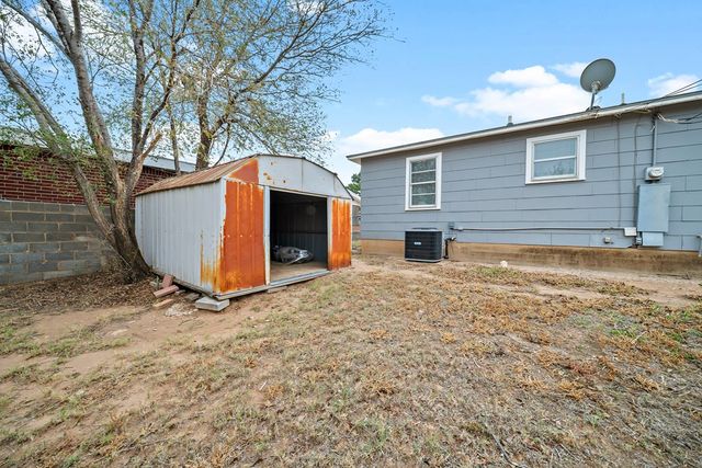 1513 Vines, Big Spring, TX 79720