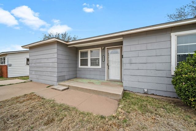 1513 Vines, Big Spring, TX 79720