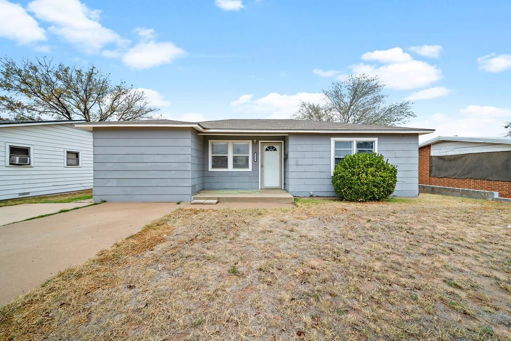 1513 Vines, Big Spring, TX 79720