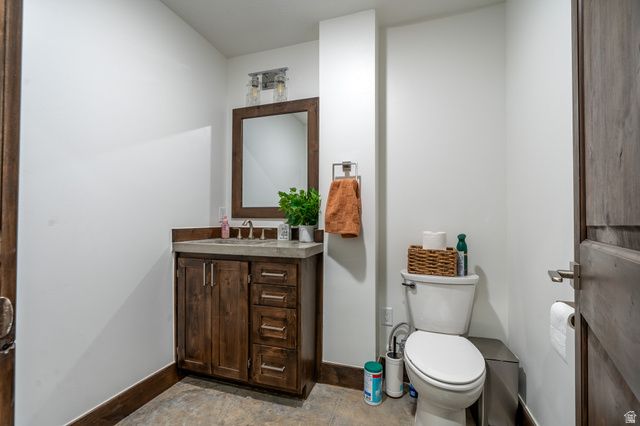 10445 W 14000 S, Axtell, UT 84621