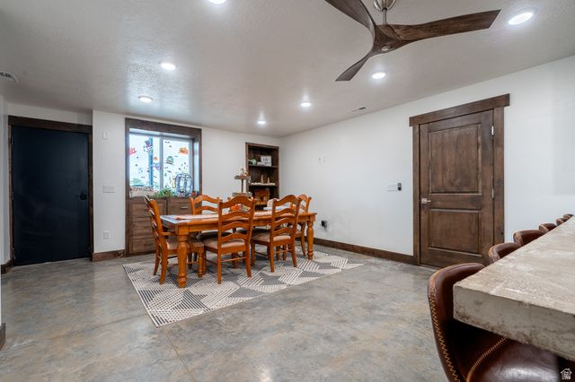 10445 W 14000 S, Axtell, UT 84621