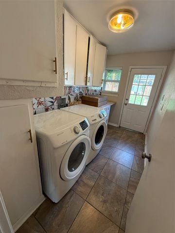 3525 Cripple Creek Drive, Dallas, TX 75224