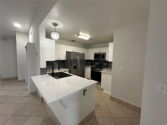 1000 DOLPHIN DRIVE, Winter Garden, FL 34787