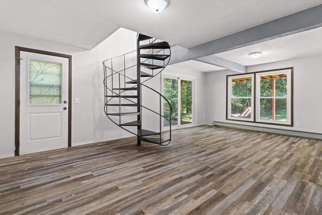 434 County Road MM, Brooklyn, WI 53521
