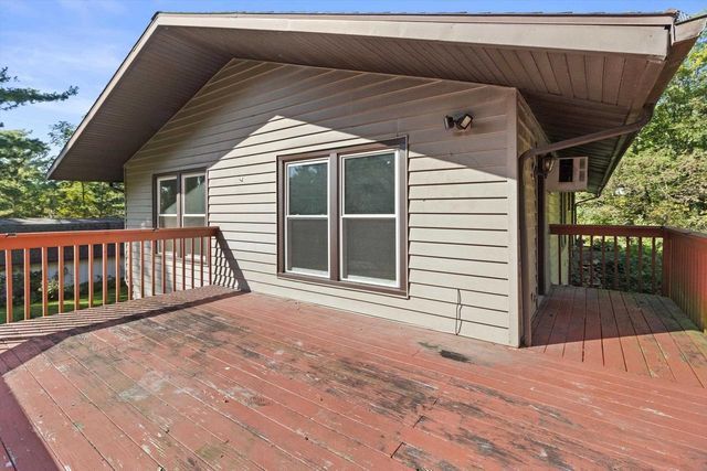 434 County Road MM, Brooklyn, WI 53521