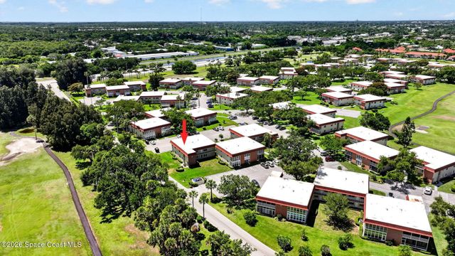 19 Pine Arbor Lane 107, Vero Beach, FL 32962
