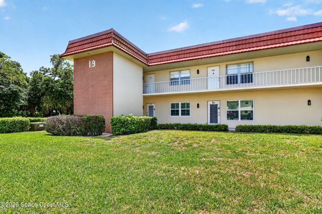 19 Pine Arbor Lane 107, Vero Beach, FL 32962