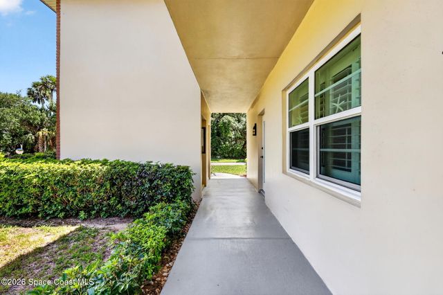 19 Pine Arbor Lane 107, Vero Beach, FL 32962