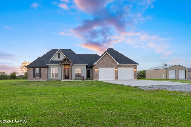 1103 Belle Place Olivier Road, New Iberia, LA 70563