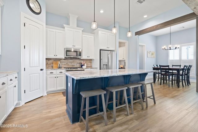 1103 Belle Place Olivier Road, New Iberia, LA 70563