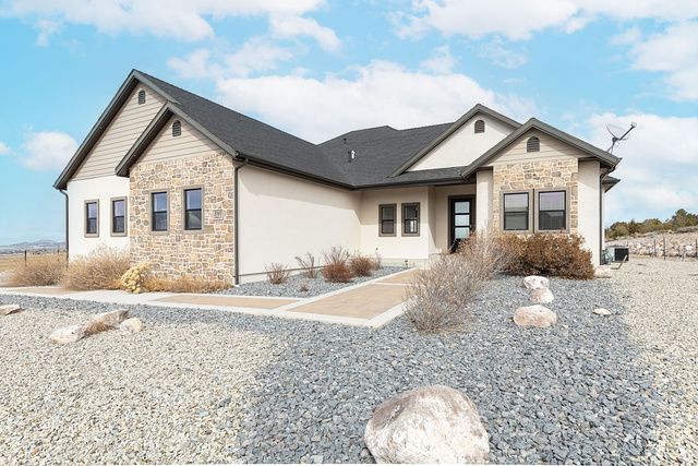 3760 W HILLCREST DR, Cedar City, UT 84720