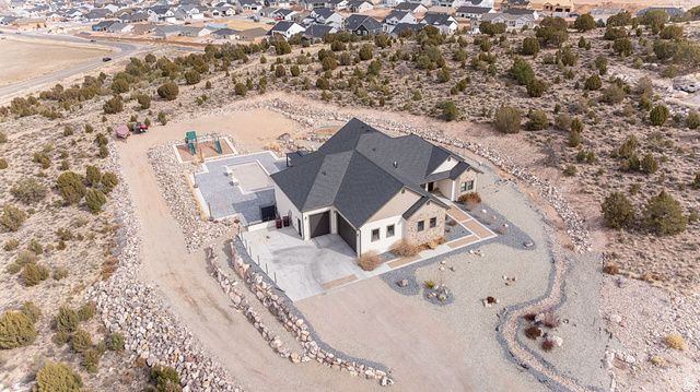 3760 W HILLCREST DR, Cedar City, UT 84720