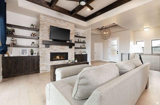 3760 W HILLCREST DR, Cedar City, UT 84720