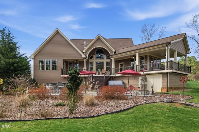 1106 Dovefield Lane, Youngsville, NC 27596
