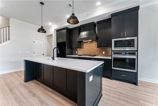 707 Steep Hill Lane, Cave Springs, AR 72718