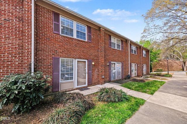 141 Coleridge Court, Carrboro, NC 27510