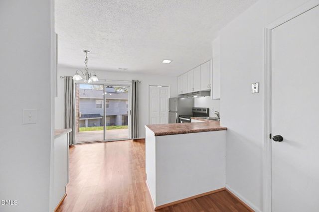 141 Coleridge Court, Carrboro, NC 27510