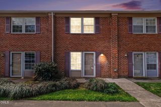 141 Coleridge Court, Carrboro, NC 27510