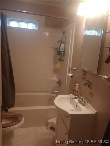 1418 Plank Road, Jeffersonville, IN 47130