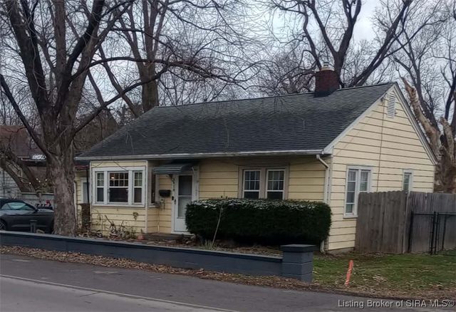 1418 Plank Road, Jeffersonville, IN 47130