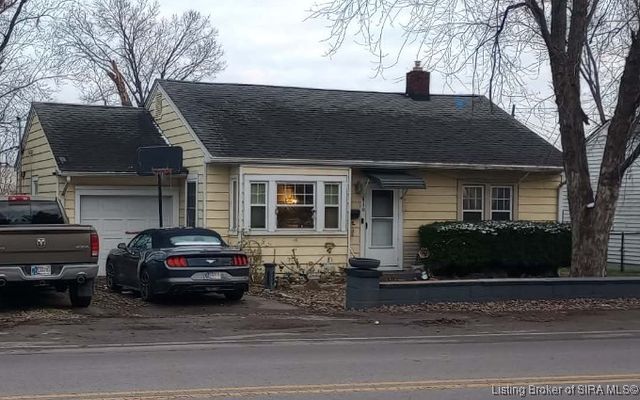 1418 Plank Road, Jeffersonville, IN 47130