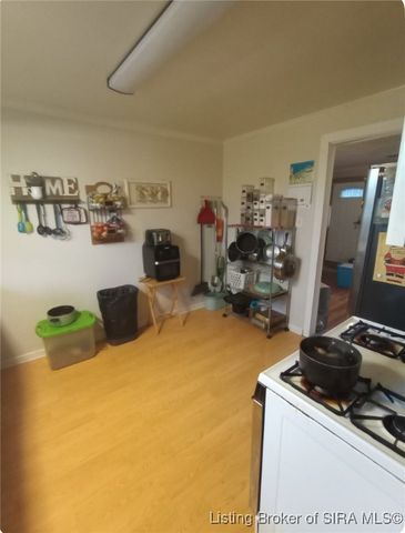 1418 Plank Road, Jeffersonville, IN 47130