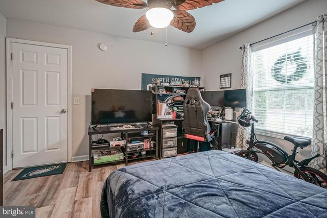 2 HAZEL LN, Pine Hill, NJ 08021