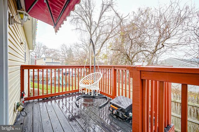 2 HAZEL LN, Pine Hill, NJ 08021