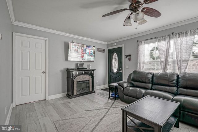 2 HAZEL LN, Pine Hill, NJ 08021