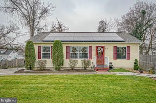 2 HAZEL LN, Pine Hill, NJ 08021