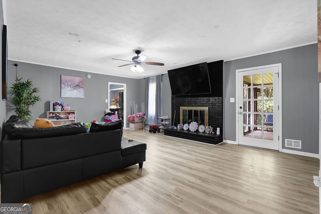 5645 Nottingham Drive NW, Lilburn, GA 30047 — photo 3