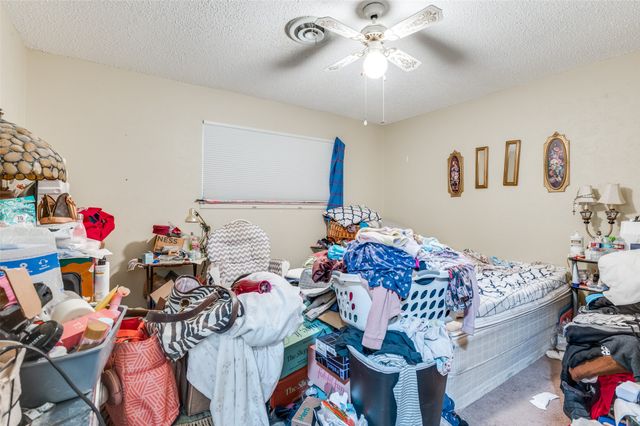 305 Cedar Creek Court, Fort Worth, TX 76103