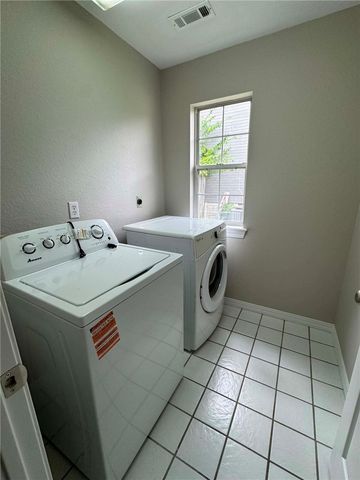 2957 E Setter Street, Fayetteville, AR 72701