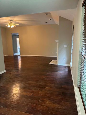 2957 E Setter Street, Fayetteville, AR 72701