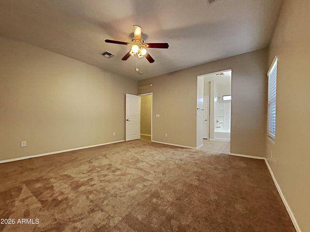 1238 W DESERT BASIN Drive, San Tan Valley, AZ 85143