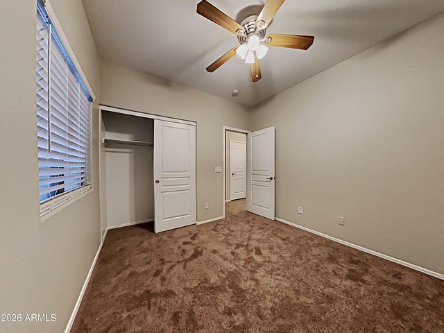 1238 W DESERT BASIN Drive, San Tan Valley, AZ 85143