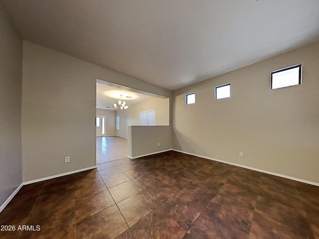 1238 W DESERT BASIN Drive, San Tan Valley, AZ 85143