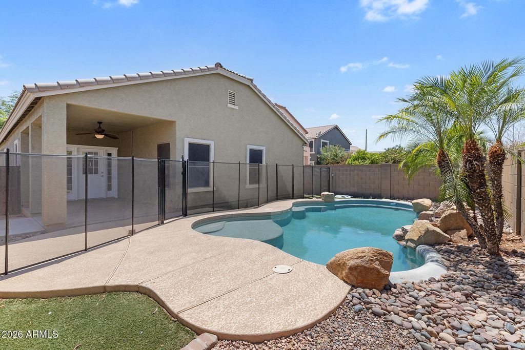 1238 W DESERT BASIN Drive, San Tan Valley, AZ 85143 — photo 3