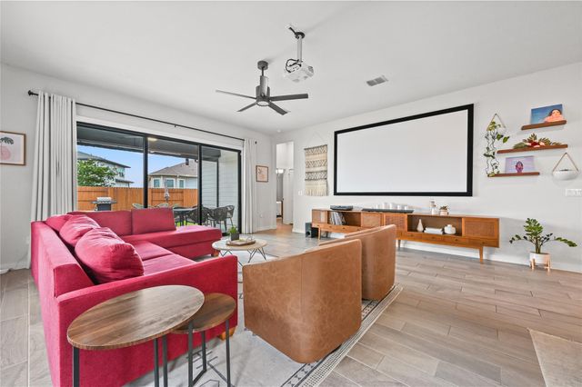 8208 Spire VW, Austin, TX 78744